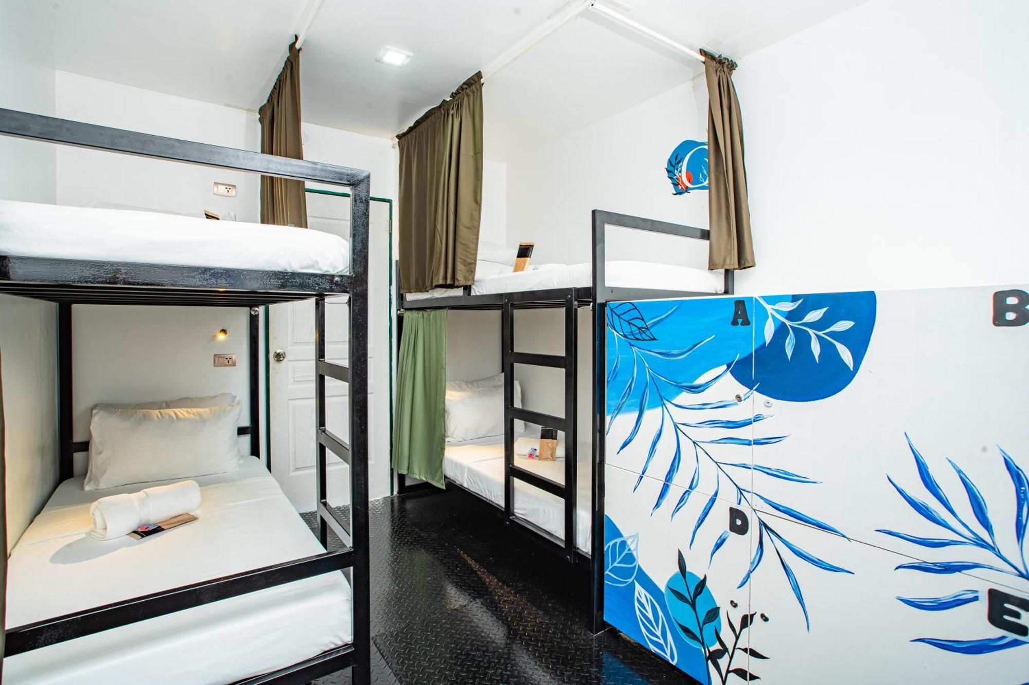 Lartista Hostel Puerto Princesa Екстер'єр фото